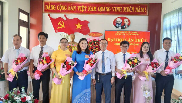 ĐẠI HỘI CHI BỘ CÁC CƠ QUAN ĐẢNG XÃ LÂN PHONG LẦN THỨ I, NHIỆM KỲ 2025 – 2030